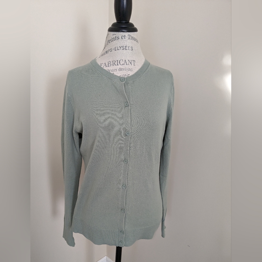 GAP Sweater - Picture 2 of 4